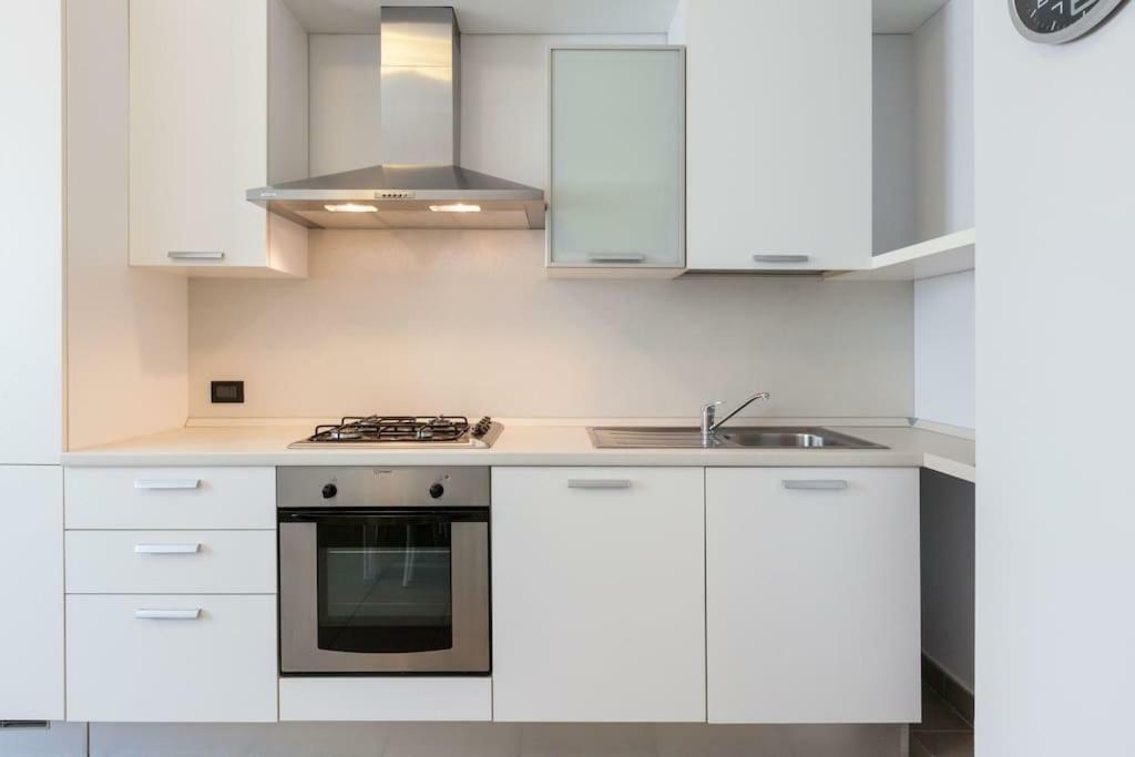 Spacious And New Apt In Citta Studi 米兰 外观 照片