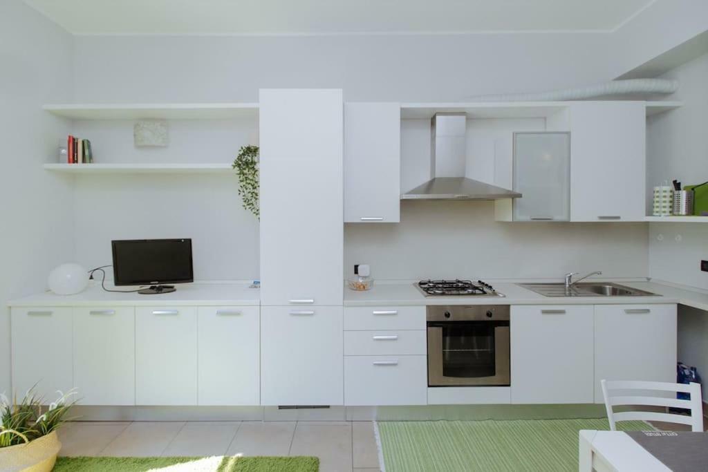Spacious And New Apt In Citta Studi 米兰 外观 照片